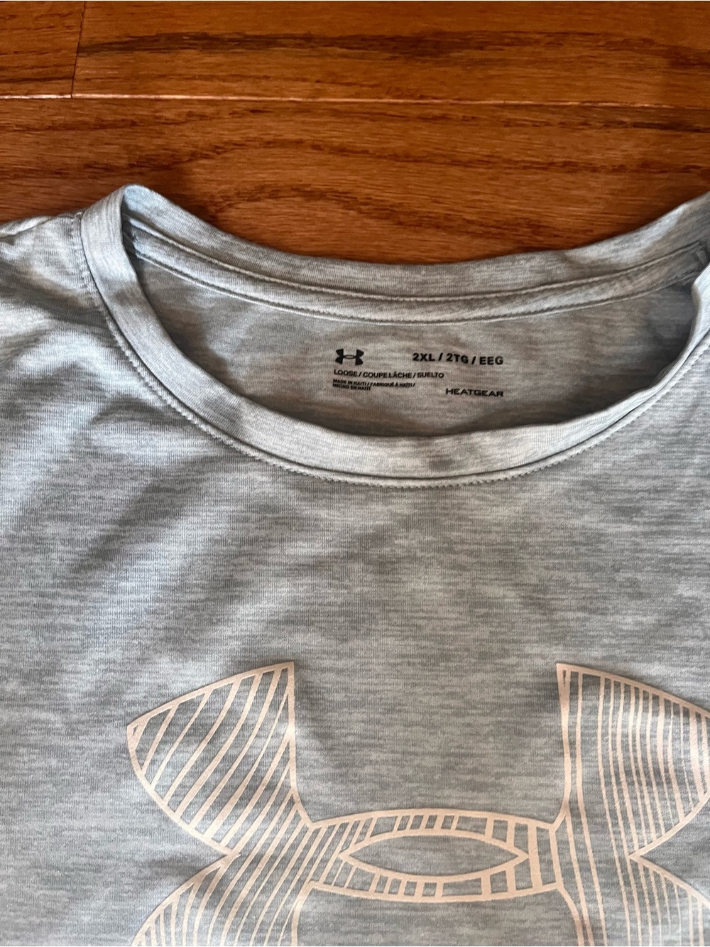 Under Armour Light Gray Woman Logo Short Sleeve Tee 2XL - Picture 2 of 3